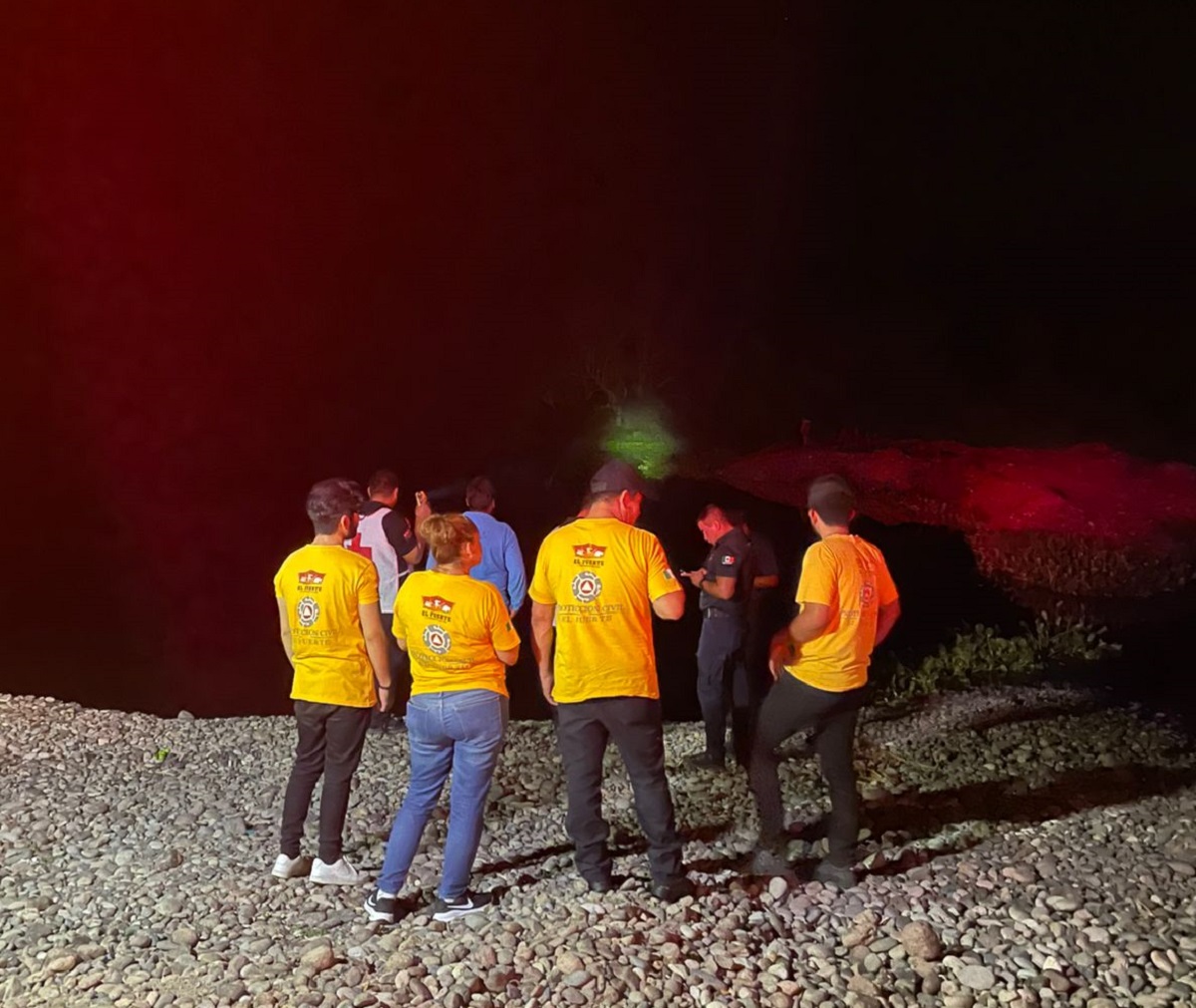 Se metió a bañar y ya no salió: Joven desaparece en el río en El Naranjo, El Fuerte