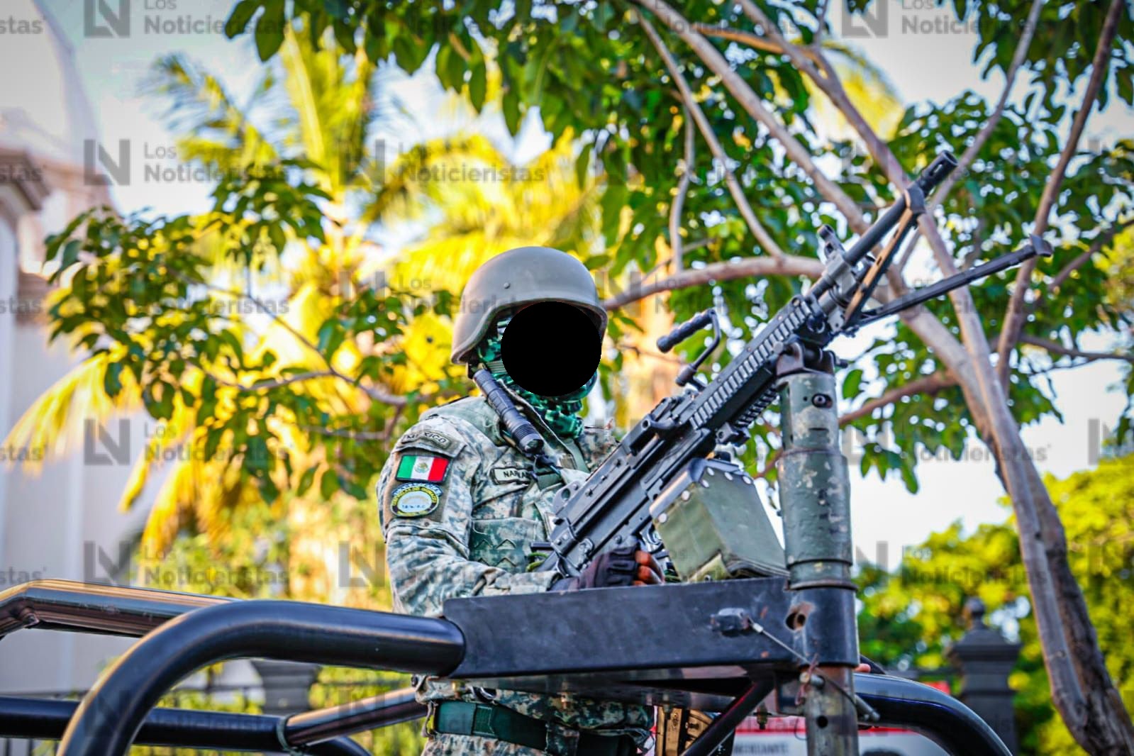Autoridades de seguridad realizan operativo sobre la Álvaro Obregón, en Culiacán