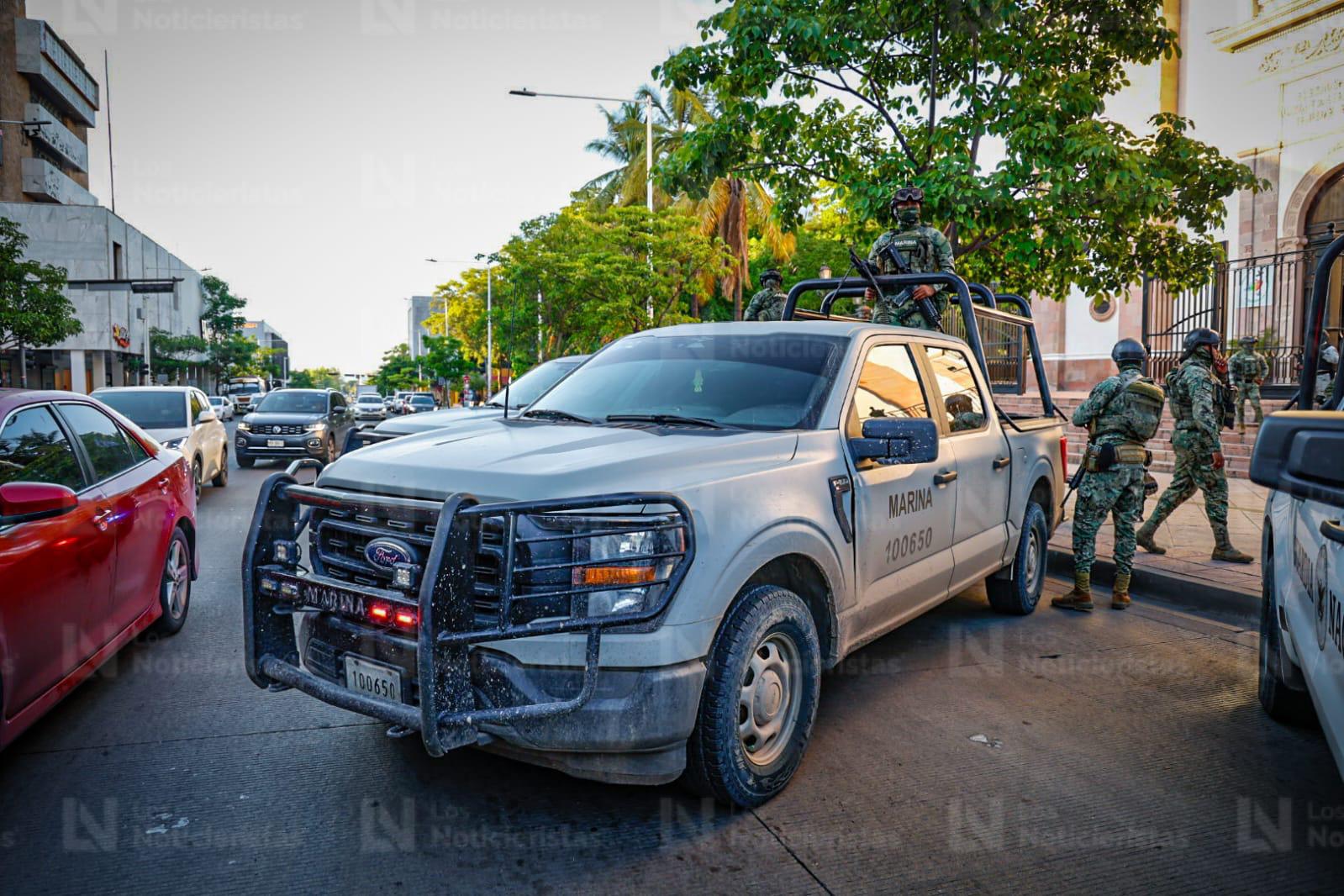 Autoridades de seguridad realizan operativo sobre la Álvaro Obregón, en Culiacán