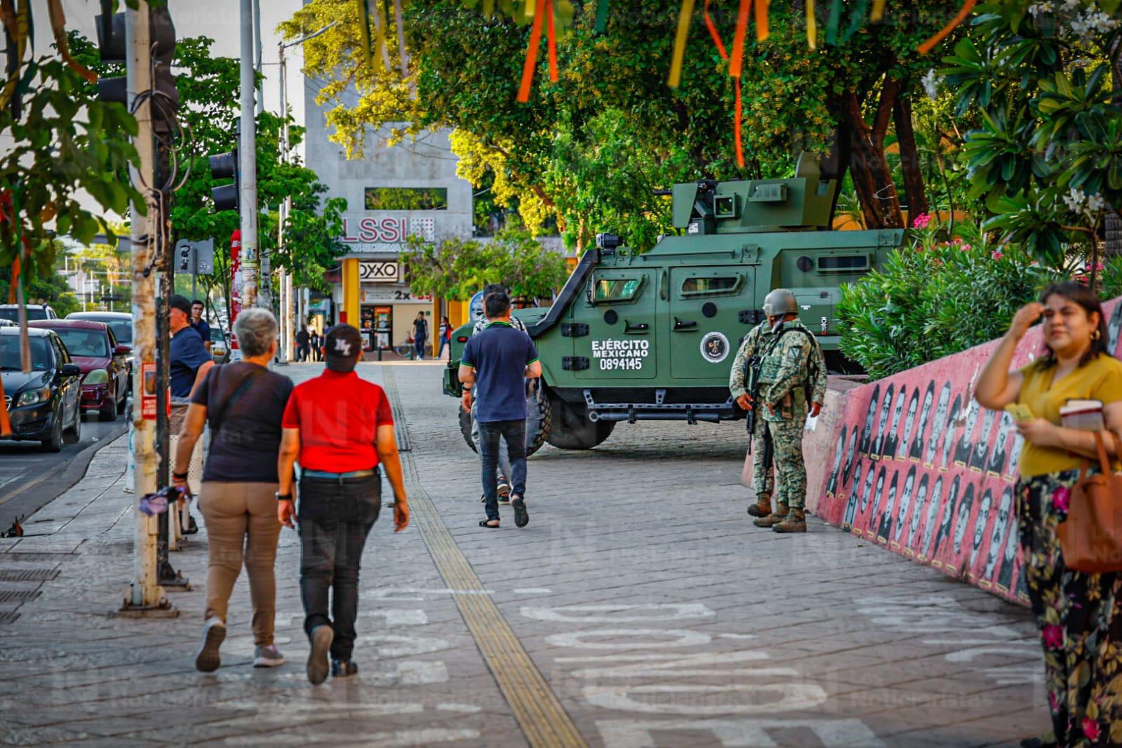 Autoridades de seguridad realizan operativo sobre la Álvaro Obregón, en Culiacán