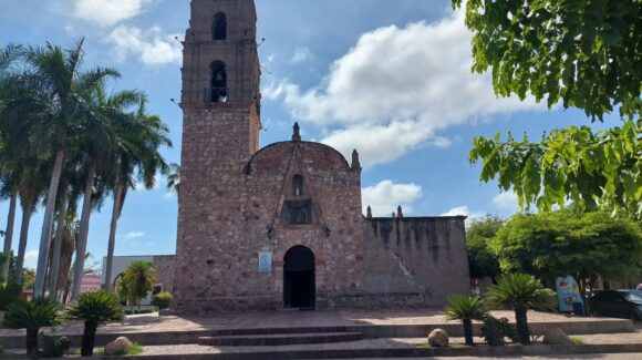 Turismo de Mocorito prepara nuevo espacio para artesanos locales; buscan brindar más oportunidades de venta