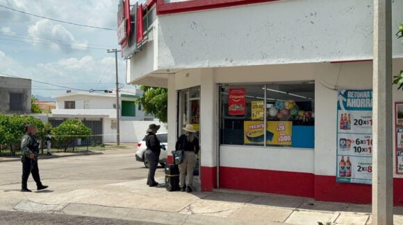 ¡Murió en el hospital! Atacan a balazos a hombre en expendio de cerveza de Culiacán