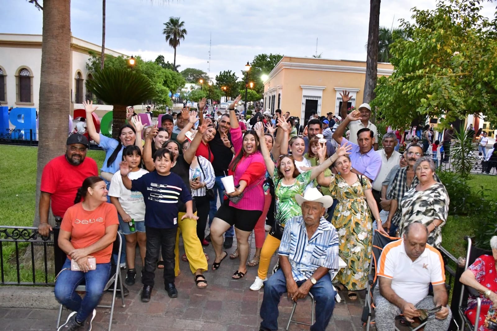 Programa cultural Viernes de Plaza en el Pueblo Mágico de Mocorito