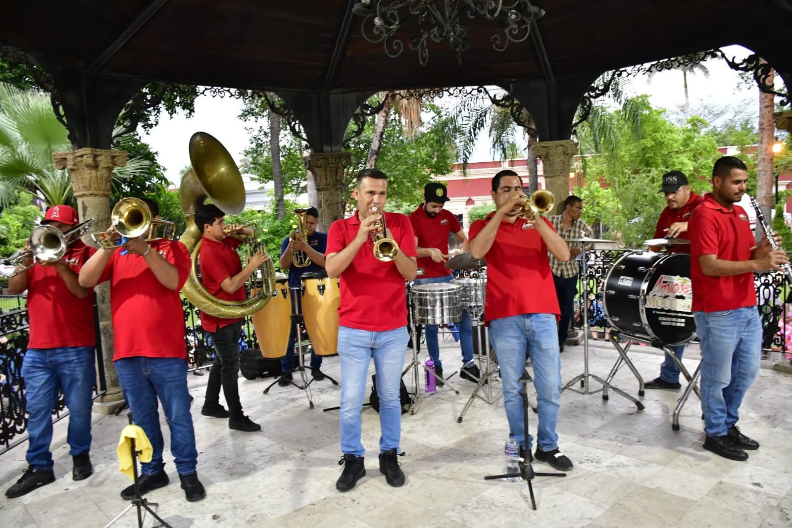 Programa cultural Viernes de Plaza en el Pueblo Mágico de Mocorito