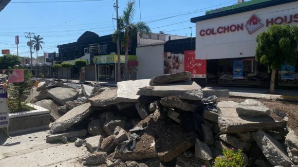 Hasta en 70% han caído las ventas en negocios de la calle Cuauhtémoc en Guasave por reparaciones; esperan que esta sea ‘la buena’