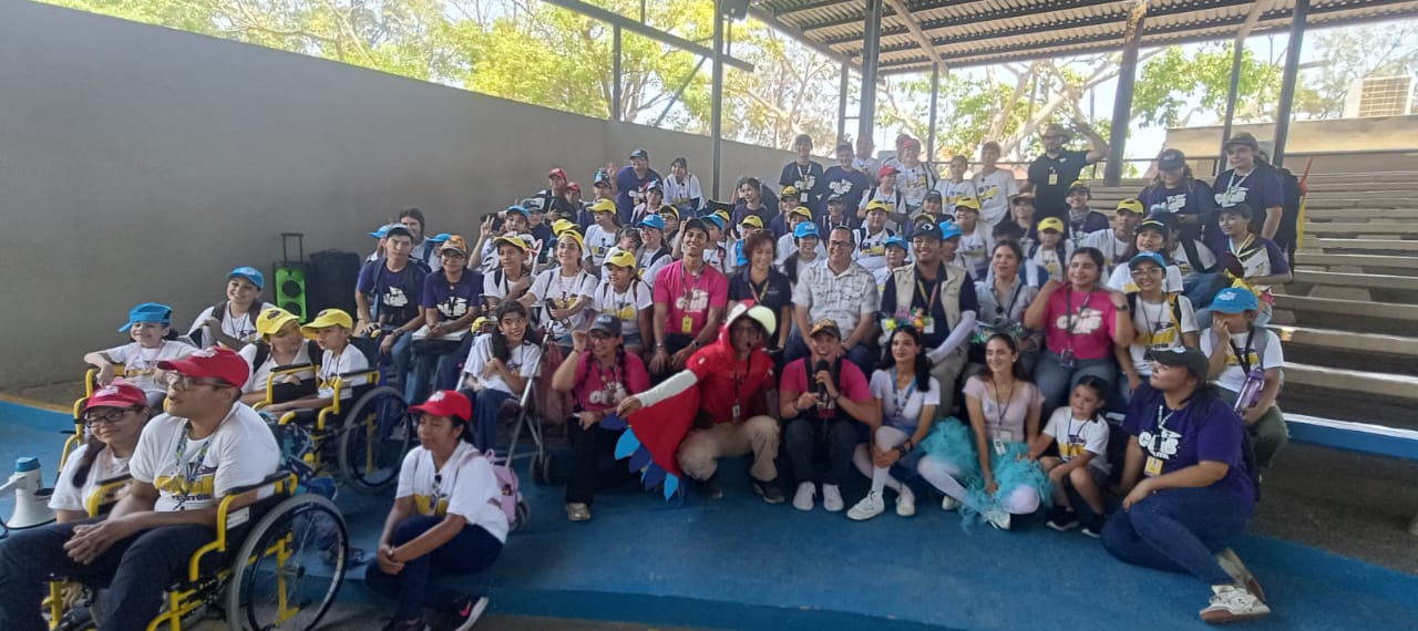 Niños del CRIT Sinaloa vistan el Gran Acuario Mazatlán