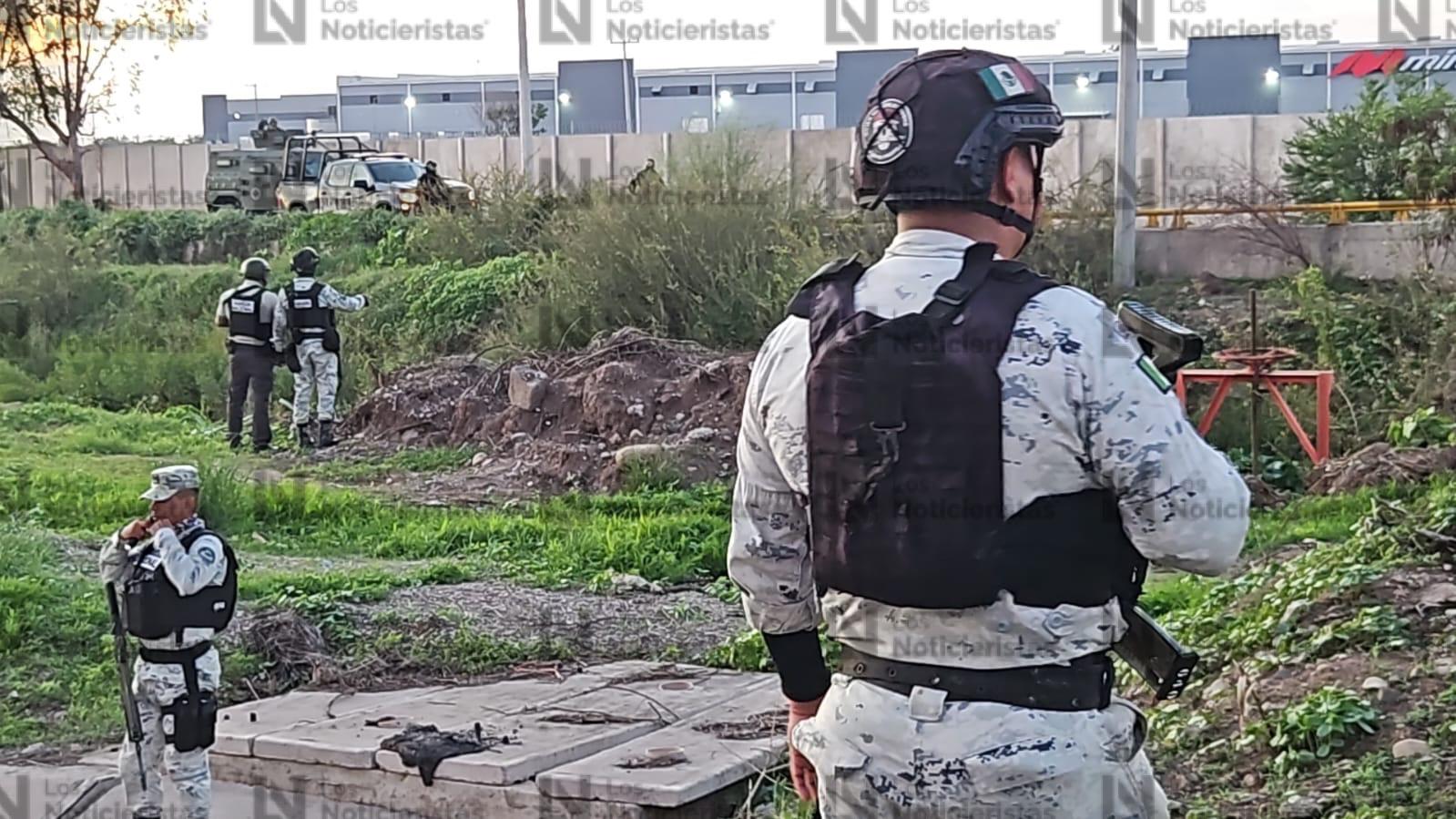 Tras persecución, detienen a un civil y aseguran un vehículo en Culiacán