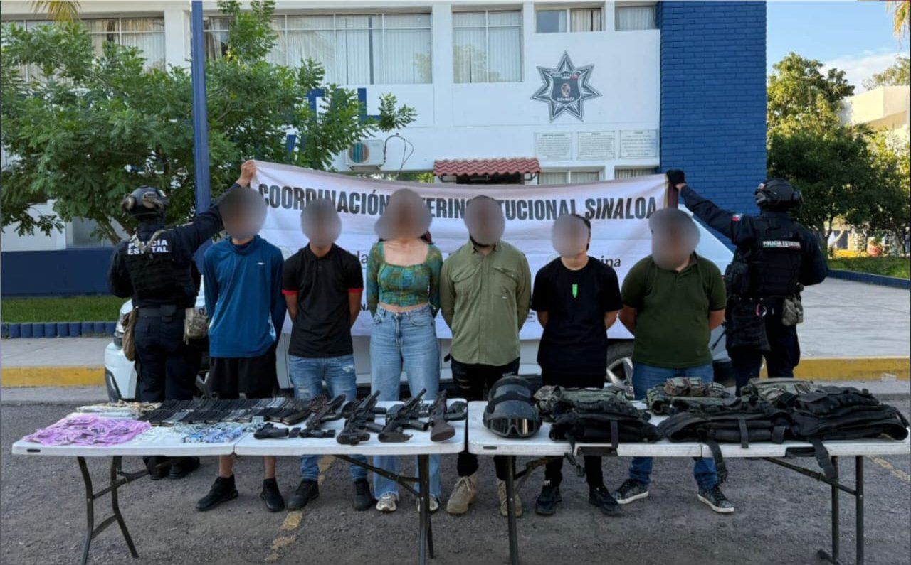 estos son los 6 detenidos, 3 son menores y 1 mujer en un hotel sobre la Culiacán-Navolato