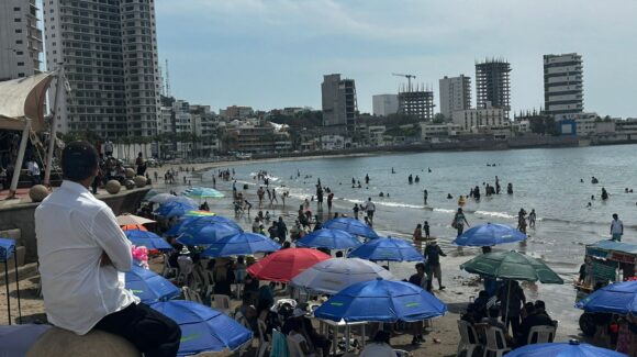 ‘Mazatlán brilla’ Despegar lo coloca en el top ten turístico de este verano en México
