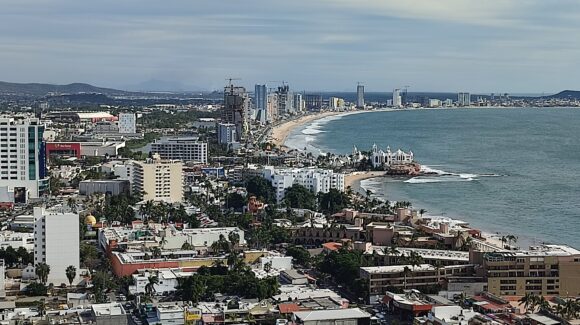 ¡Descartado! Dice Estrella Palacios en nombrar al Malecón de Mazatlán como Bahía San Félix