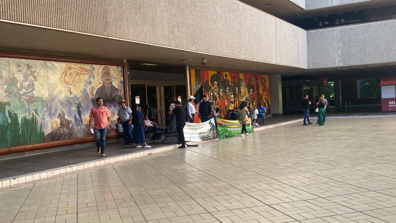 productores de sinaloa en toma del palacio de gobierno