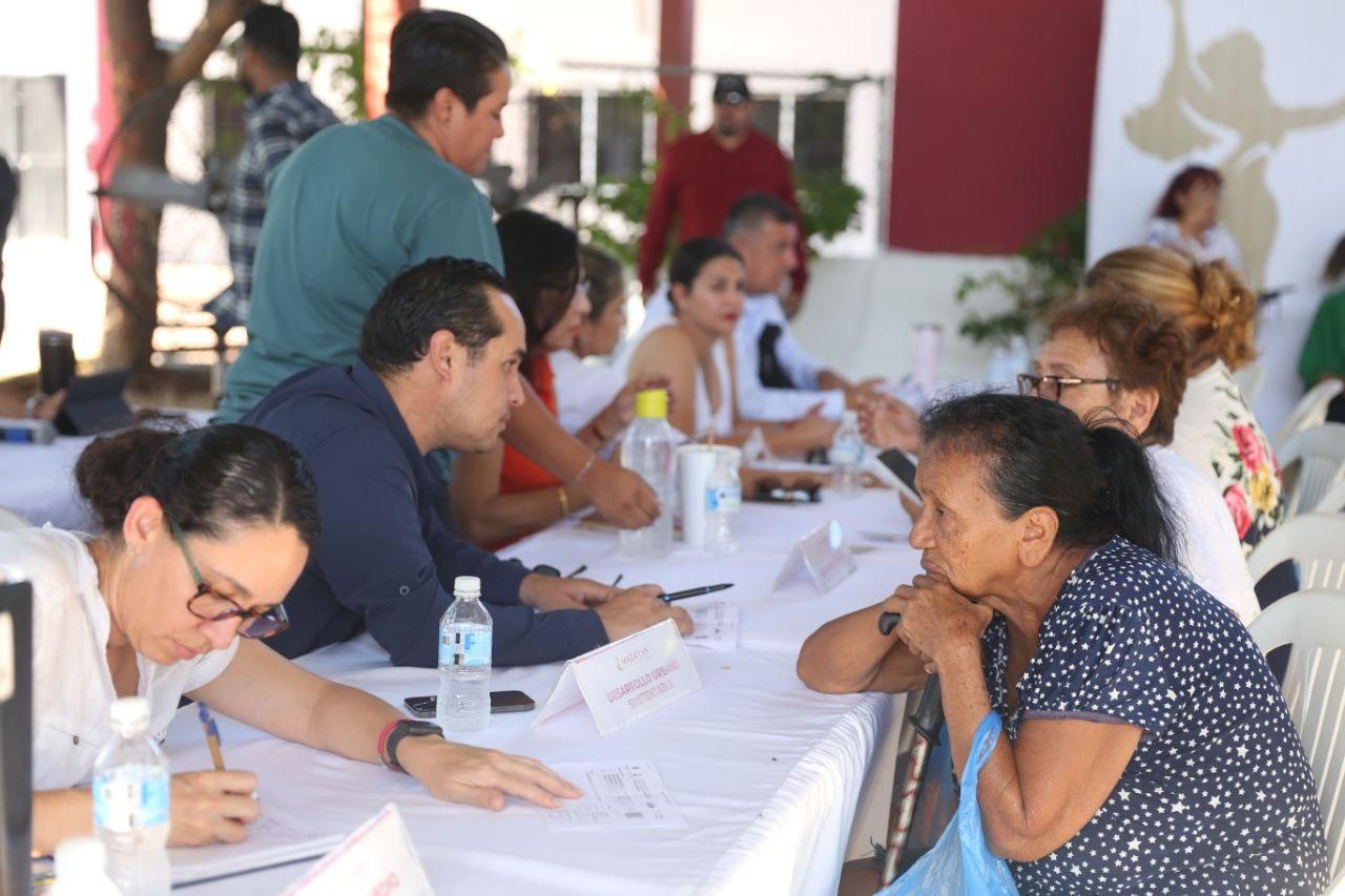 Programa "Contigo Mazatlán" en la Francisco I. Madero