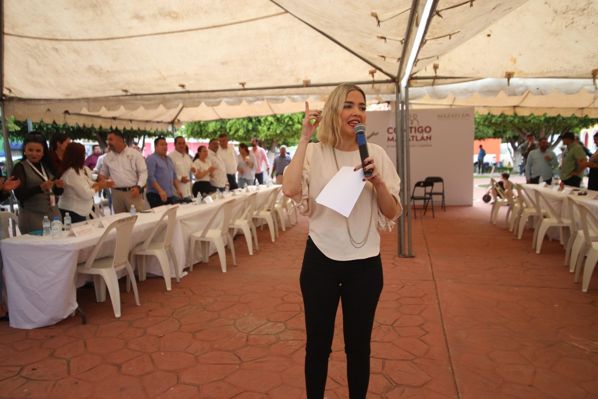 Programa Contigo Mazatán llega a Escamillas