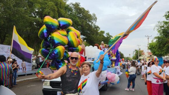 Realizan la Quinta Marcha del Orgullo 2025, en Guasave