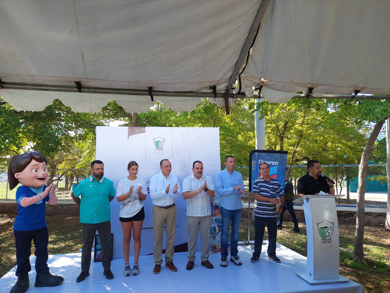 reapertura de la alberca olimpica en la ciudad deportiva aurelio rodriguez ituarte alcalde