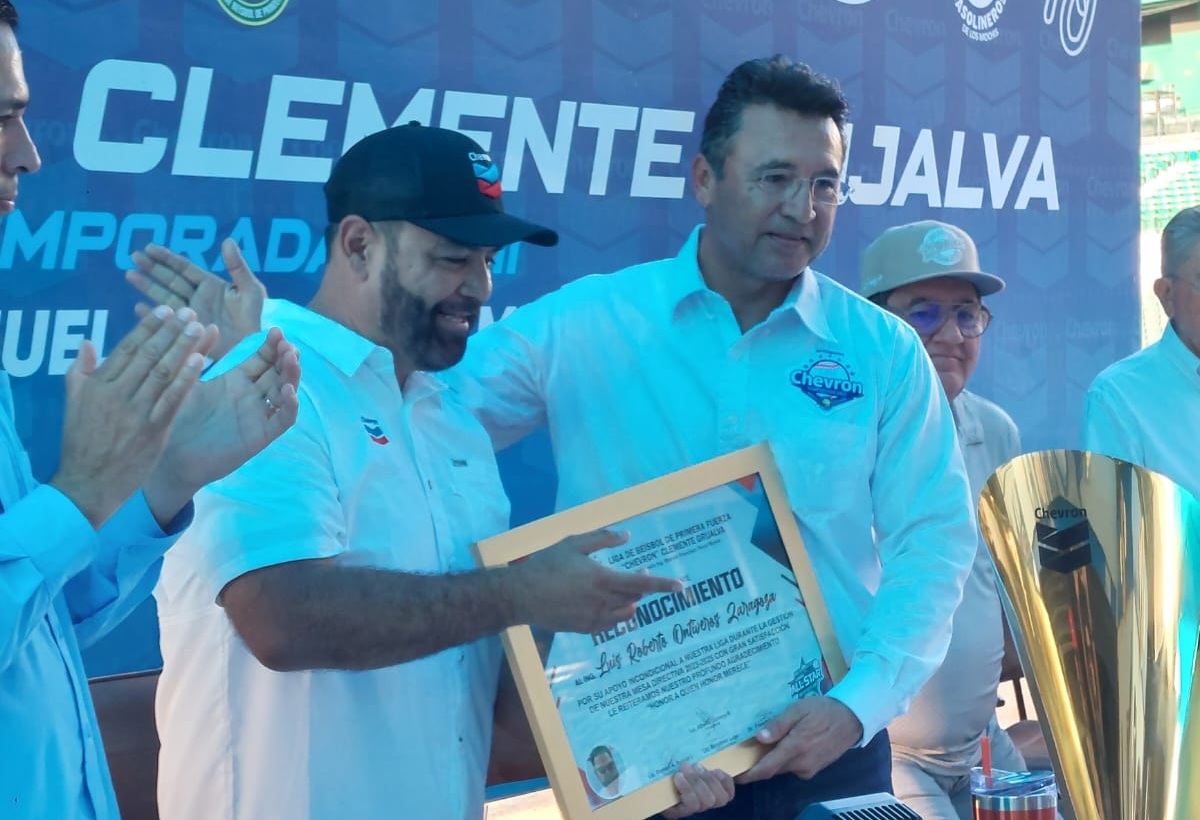 Reconocen a lo más destacado de la Liga Chevron-Clemente Grijalva