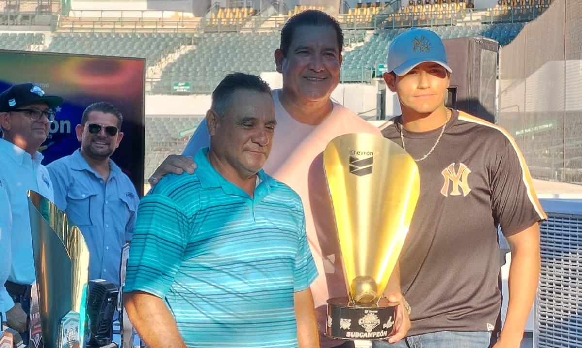 Reconocen a lo más destacado de la Liga Chevron-Clemente Grijalva