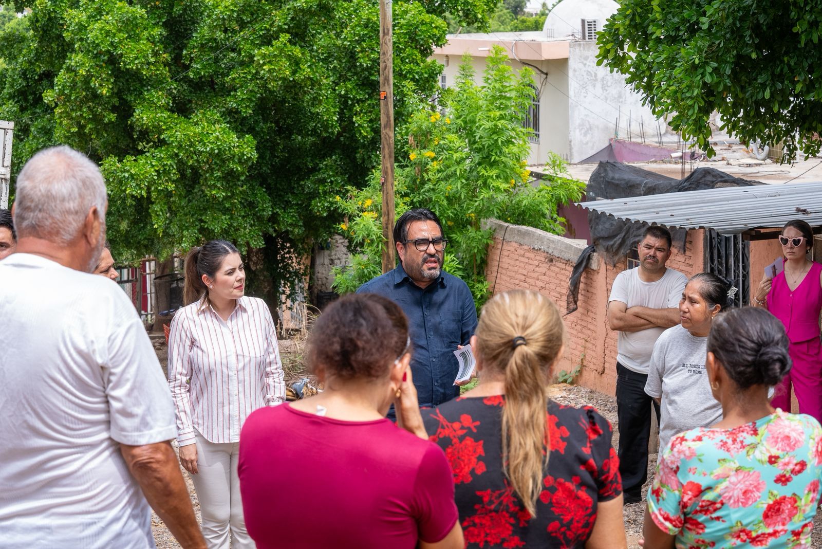 Alcalde de Culiacán recorre colonias Progreso y 7 Gotas