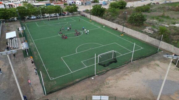 Con 682 mil pesos de inversión recuperan el Centro Deportivo La Riviera en Mazatlán