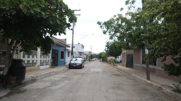 Gobierno de Mazatlán rehabilitará alcantarillado de la calle Isla de Venados, en Hogar del Pescador