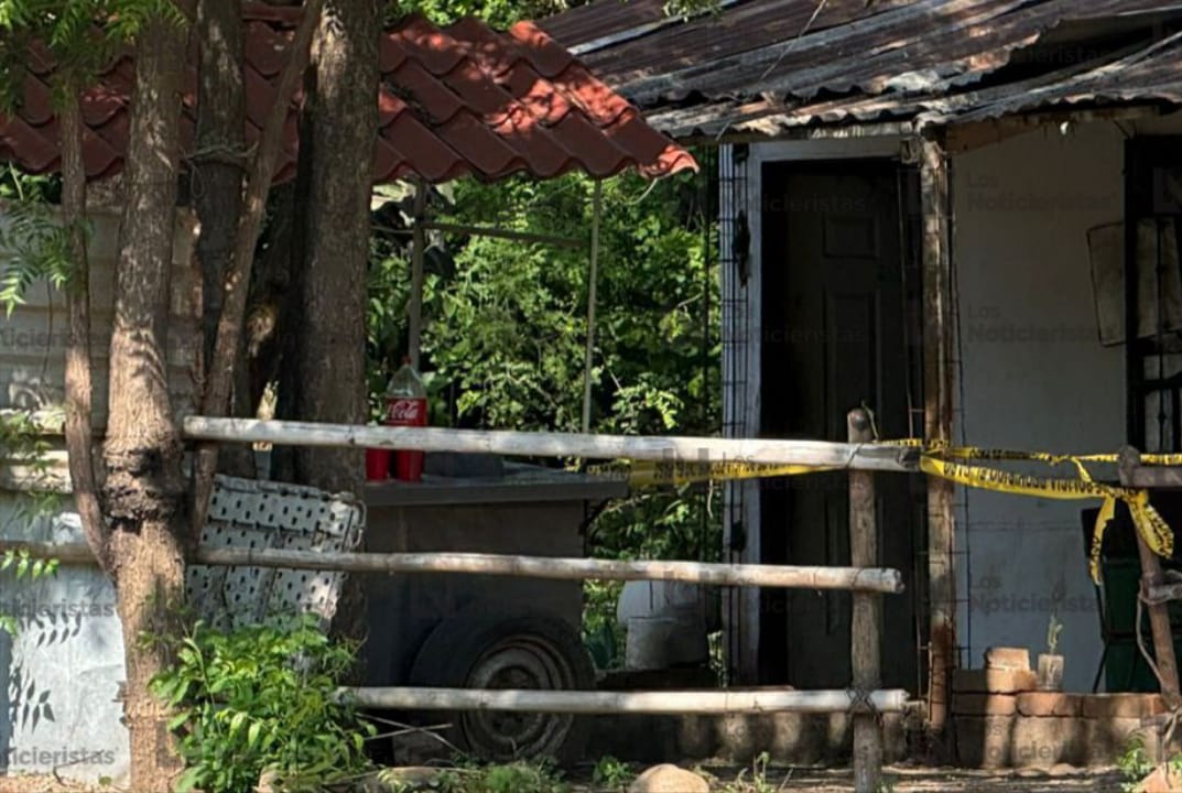 Fachada humilde y una carreta afuera: así es la casa donde tenían privados de la libertad a padre y sus dos hijos, en Culiacán