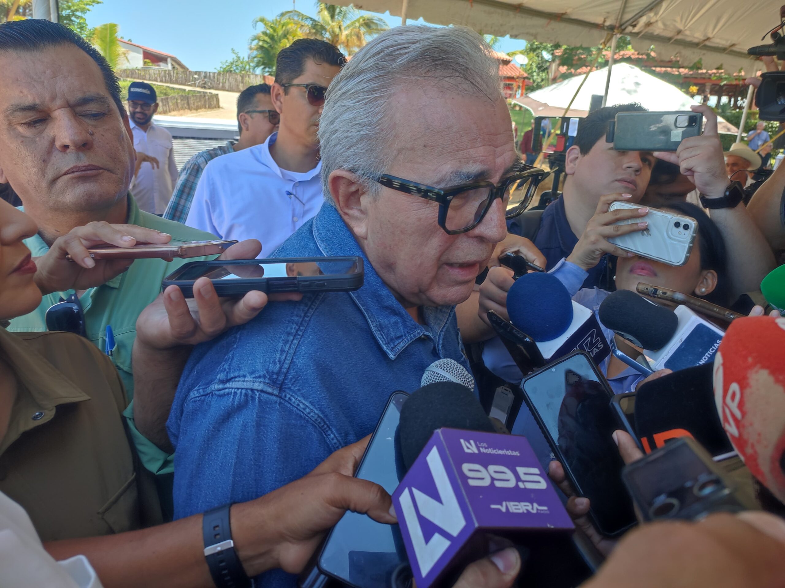 Elementos militares que llegan a Sinaloa es a solicitud nuestra, no hay petición para el Gabinete de Seguridad: Rocha Moya