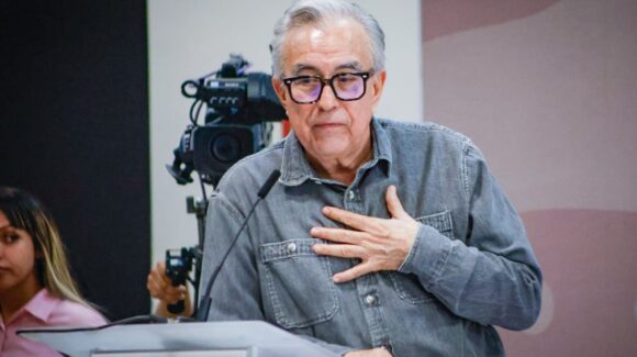 Rocha Moya, el tercer gobernador del país más capaz para enfrentar problemas: encuestadora C&E
