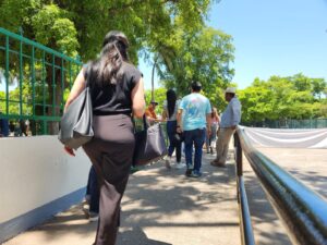 se retiran trabajadores del palacio en culiacan manifestacion