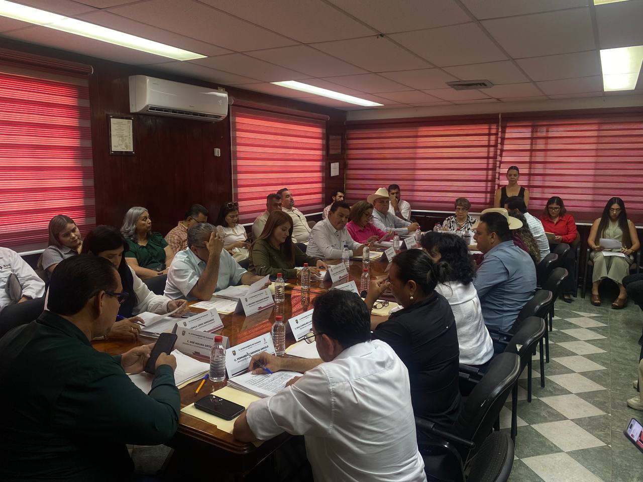 Sesión de Cabildo de Guasave