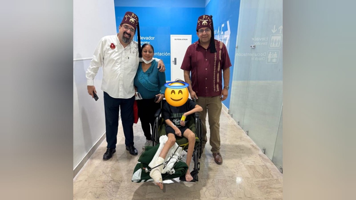 Shriners traslada a niño de Los Mochis a la CDMX para injerto de piel