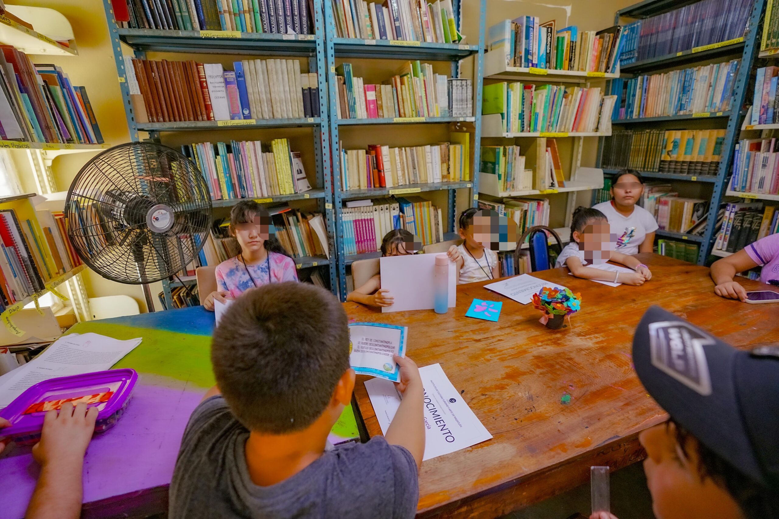 Taller de verano "Factor sorpresa" en biblioteca de El Recodo, Mazatlán