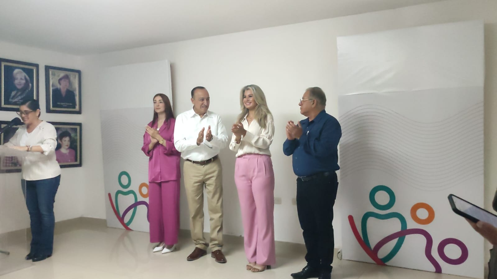 Asume Marissa Menéndez la presidencia del DIF Ahome; le toma protesta su padre un Antonio Menéndez
