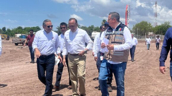 “Aceleramos la construcción de las Viviendas del Bienestar”, asegura Director Nacional del Infonavit en Los Mochis