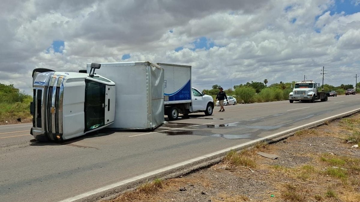 vocadura de camion con hielo en la mochis ahome