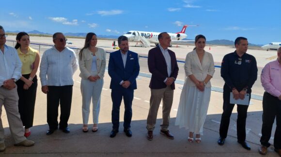 Los Mochis recibió con entusiasmo el vuelo inaugural que conecta con Chihuahua, por la empresa TAR