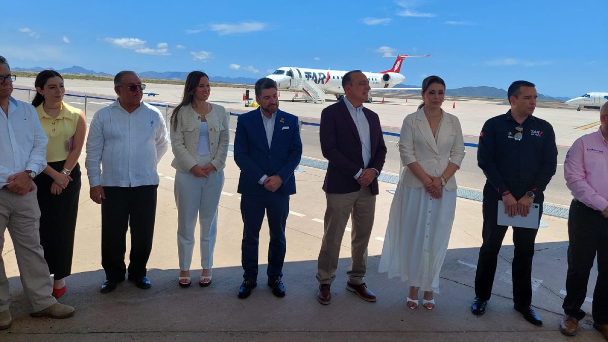 ceremonia de inauguración vuelo Los Mochis – Chihuahua desde el Aeropuerto Internacional del Valle del Fuerte