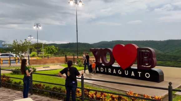 ¡Badiraguato te espera! Visitantes disfrutan de los atractivos del municipio serrano