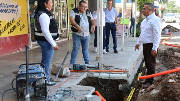 Supervisión permanente de obras en Navolato por parte del alcalde garantiza calidad y cumplimiento en los tiempos de ejecución