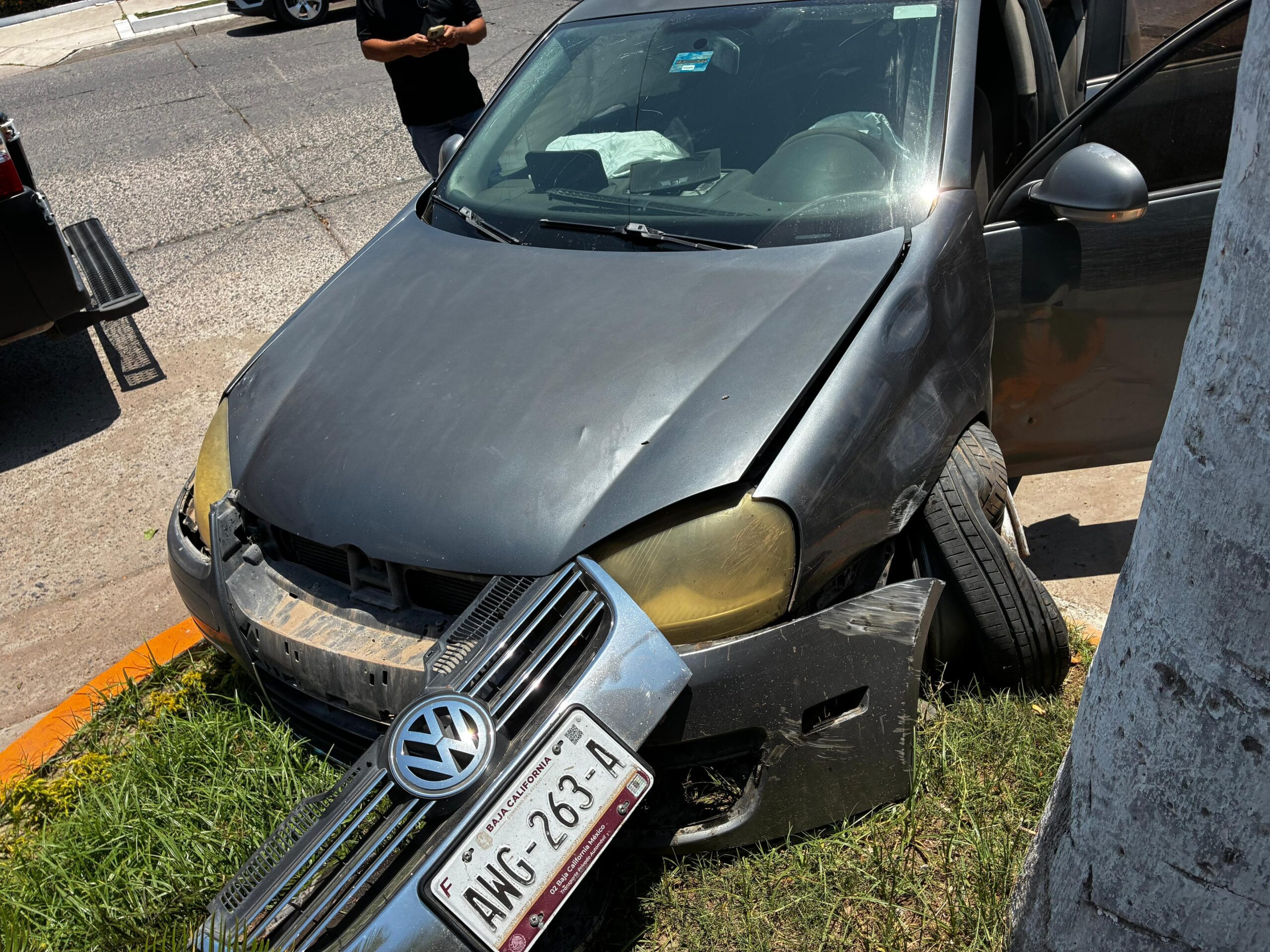 Aparatoso accidente en el sector centro de Los Mochis deja 4 lesionados