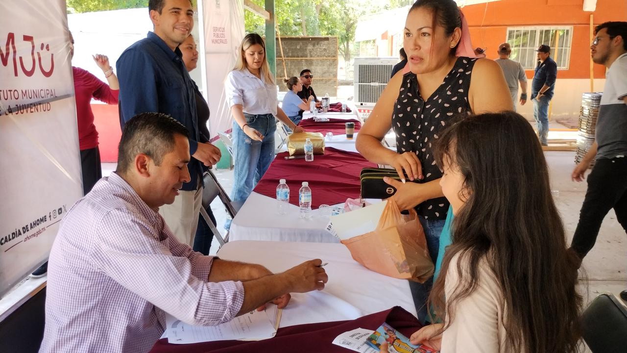 Caravana del Bienestar en Ahome