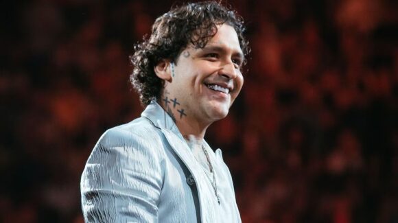 Una buena noticia para Christian Nodal