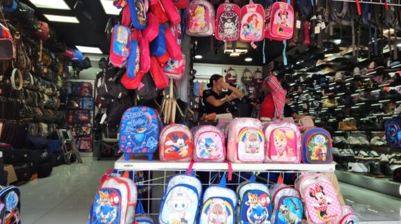Hay buena expectativa por compras por el nuevo ciclo escolar para comerciantes: Óscar Sánchez