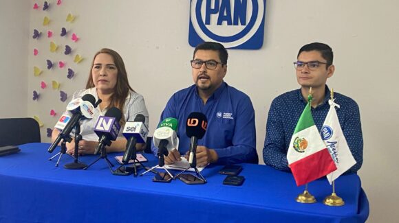 PAN Mazatlán señala mala calidad y falta de supervisión en obras públicas de la ciudad