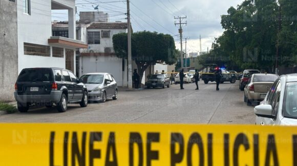 Ejecutan a balazos a un joven frente a parque deportivo en Infonavit Solidaridad en Culiacán