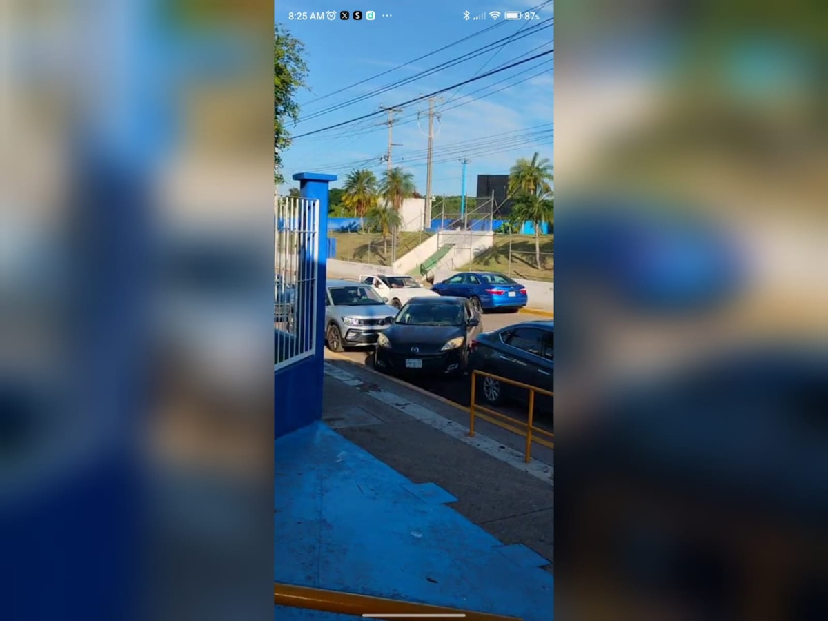 Ejecutan a policia estatal afuera de preparatoria de la UAS 3
