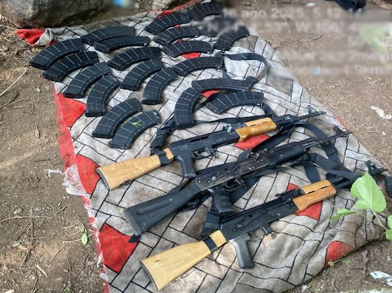 Elementos del Ejército Mexicano localizan y aseguran arsenal en Elota