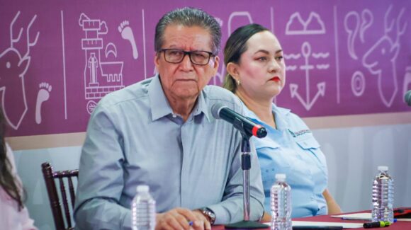 Hay comunicación diaria con CFE para atender apagones por lluvias en Sinaloa: Vocería