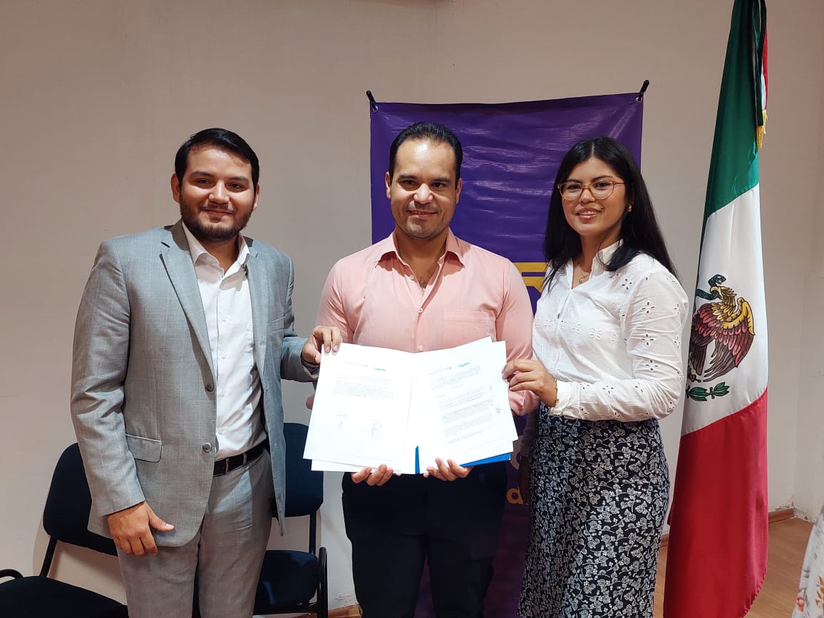 Firman Canacintra y Linguatec convenio para impulsar aprendizaje de idiomas en Los Mochis