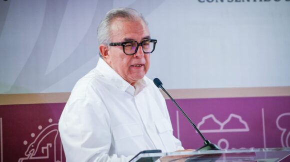 Sheinbaum a favor de que en Sinaloa se celebren fiestas patrias: Rocha