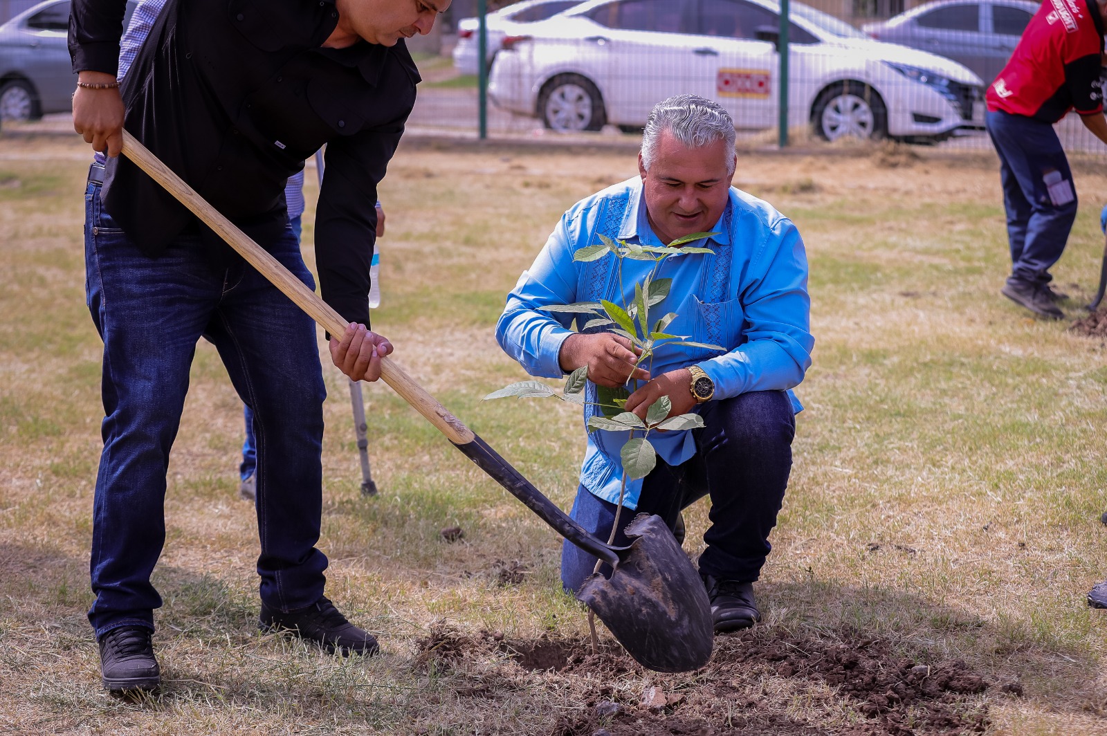 Grupo Oxxo y Departamento de Ecología en Guasave entregan parque rehabilitado en la colonia Petatlán